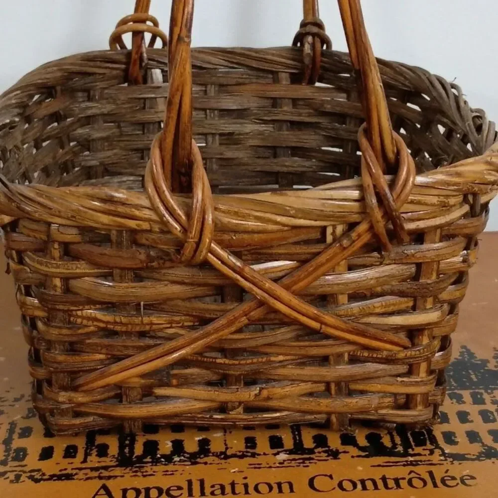 Large Wicker Basket with Handle Farmhouse Country Decor